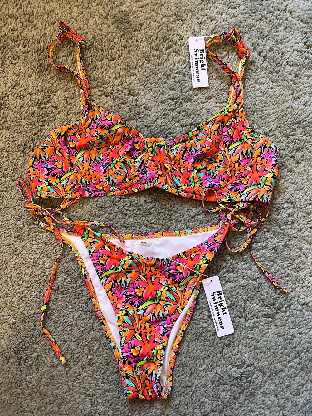 NWT Bright Swimwear Tropical Night Capri Top Bikini Set size M